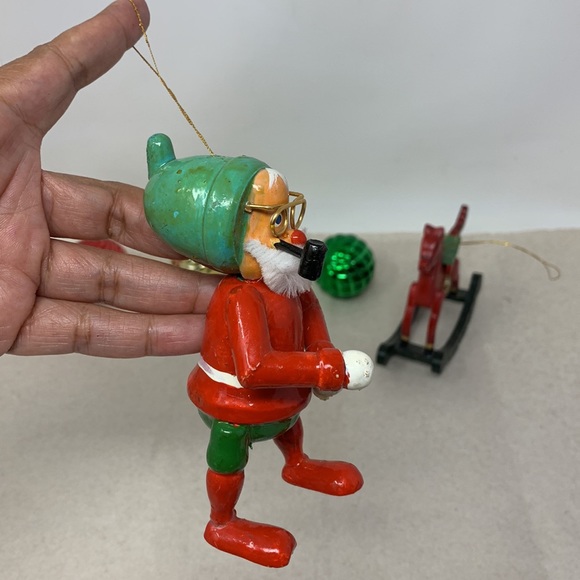 5 pc VINTAGE Christmas tree ornaments: Santa, rocking horse, and 3 round balls - Picture 13 of 17